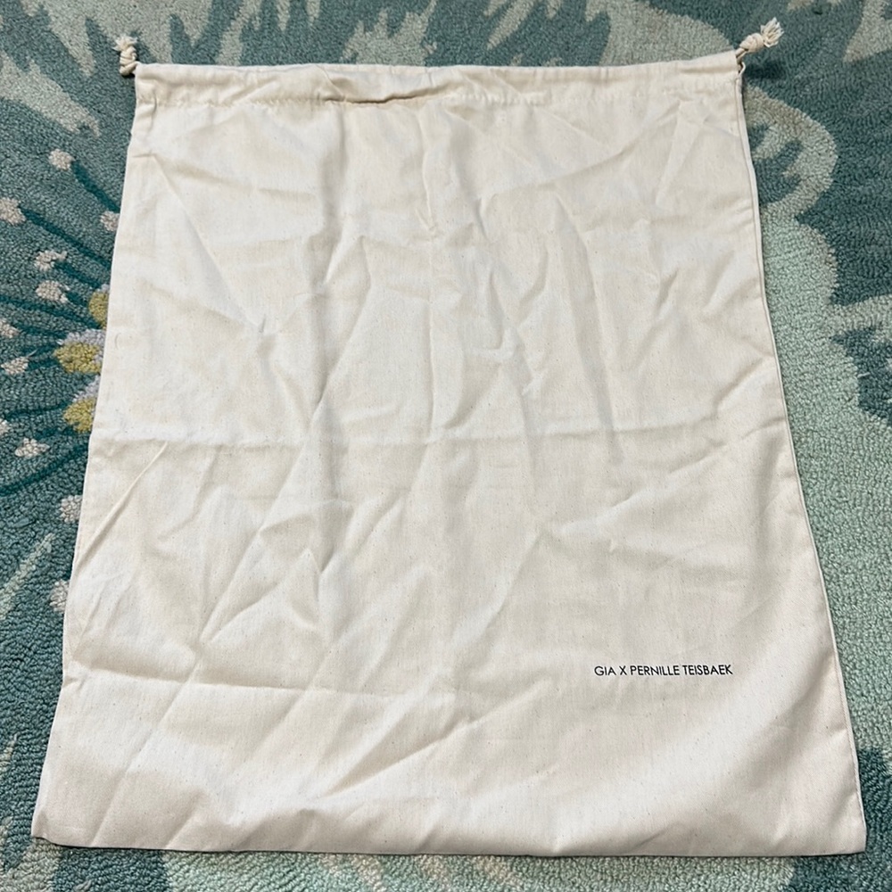 19x22.5” Gia x Pernille Teisbaek Large Dust Bag